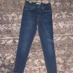 LEVI’S PREMIUM MILE HIGH SUPER SKINNY JEANS